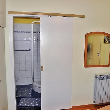 Alemka Apartment Banjol Bagian luar foto